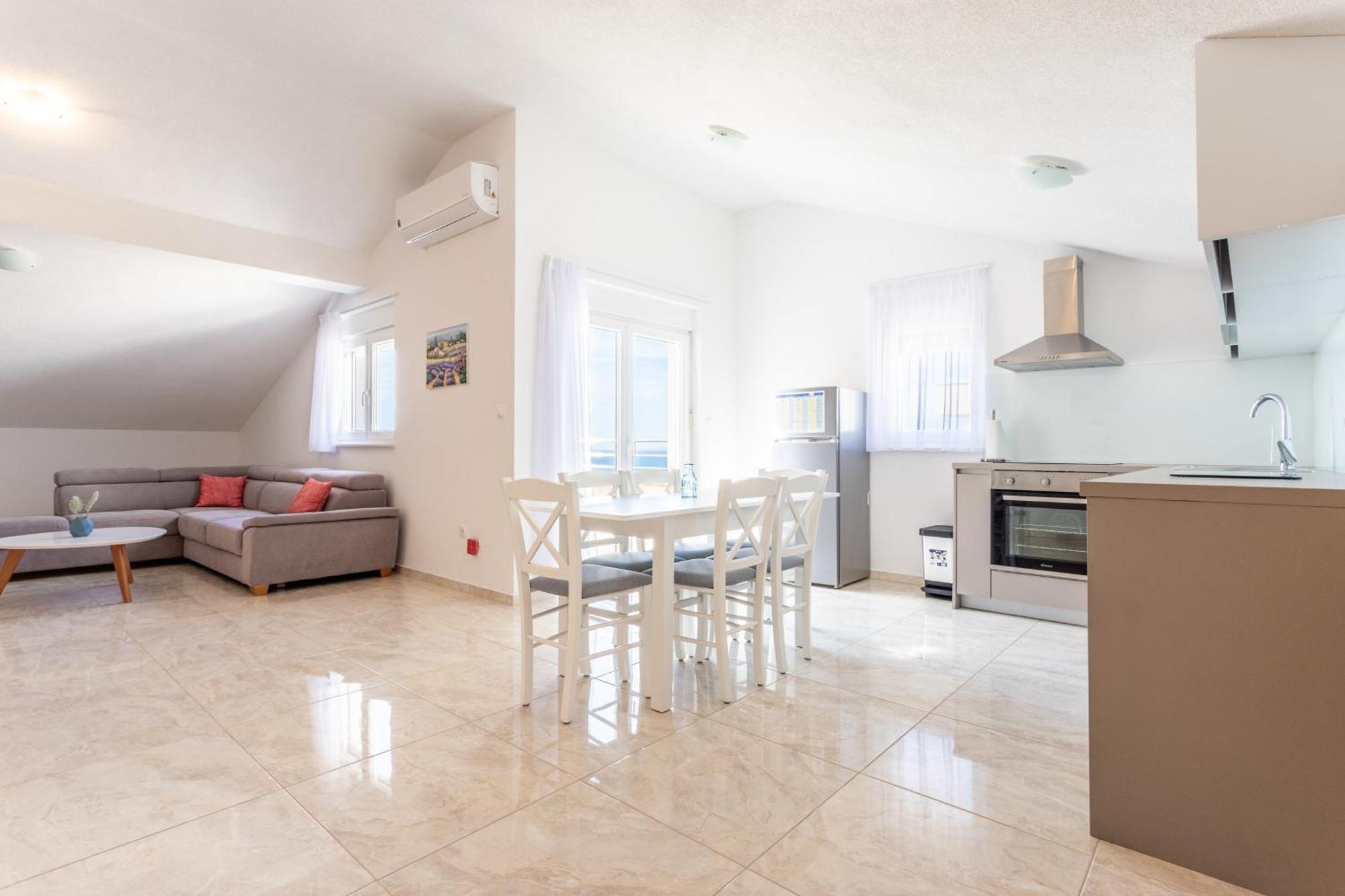 Villa Ana Perfect For Families With Kids And Groups,House With Heated Pool 珀德垂那 外观 照片