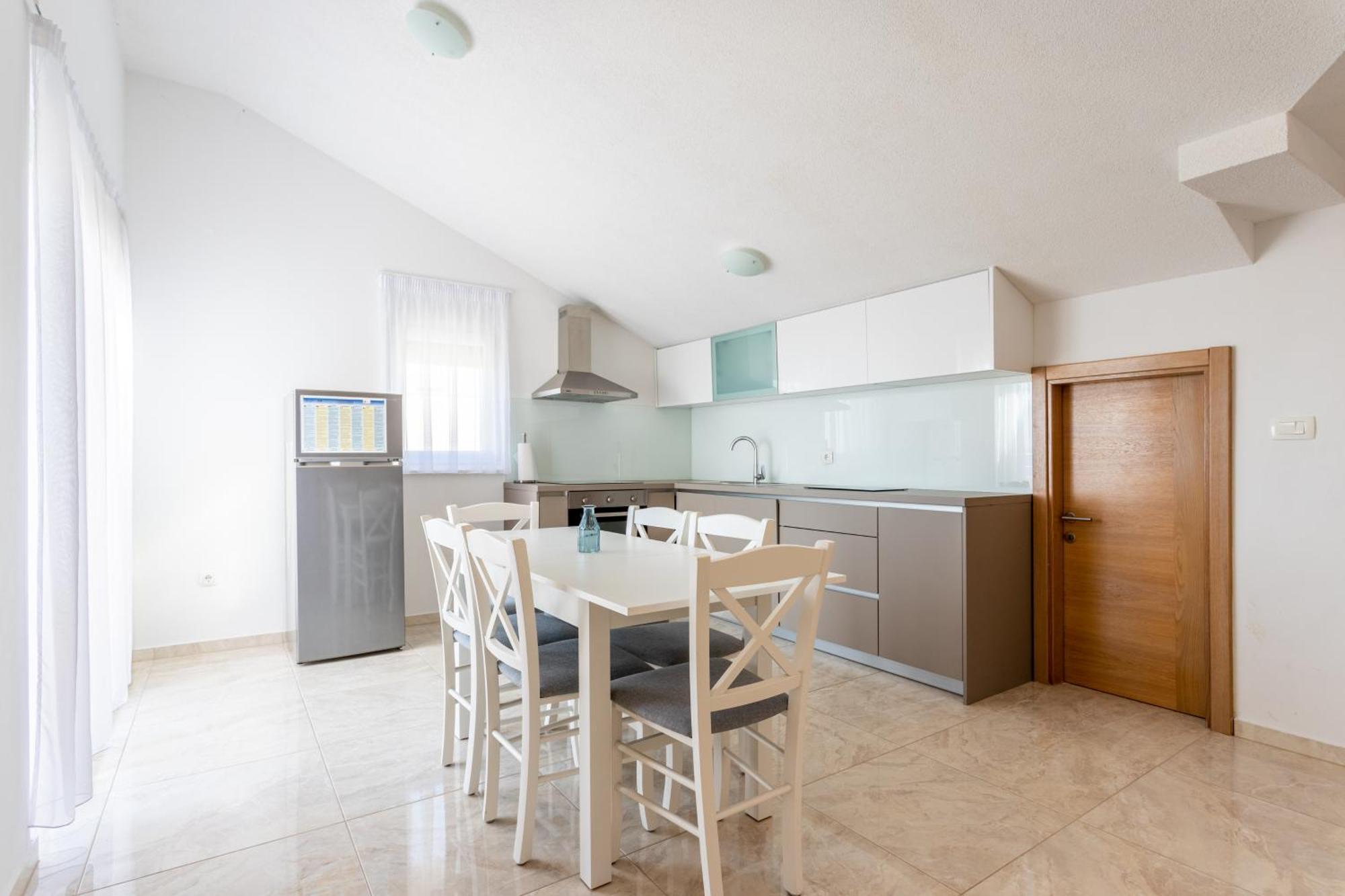 Villa Ana Perfect For Families With Kids And Groups,House With Heated Pool 珀德垂那 外观 照片