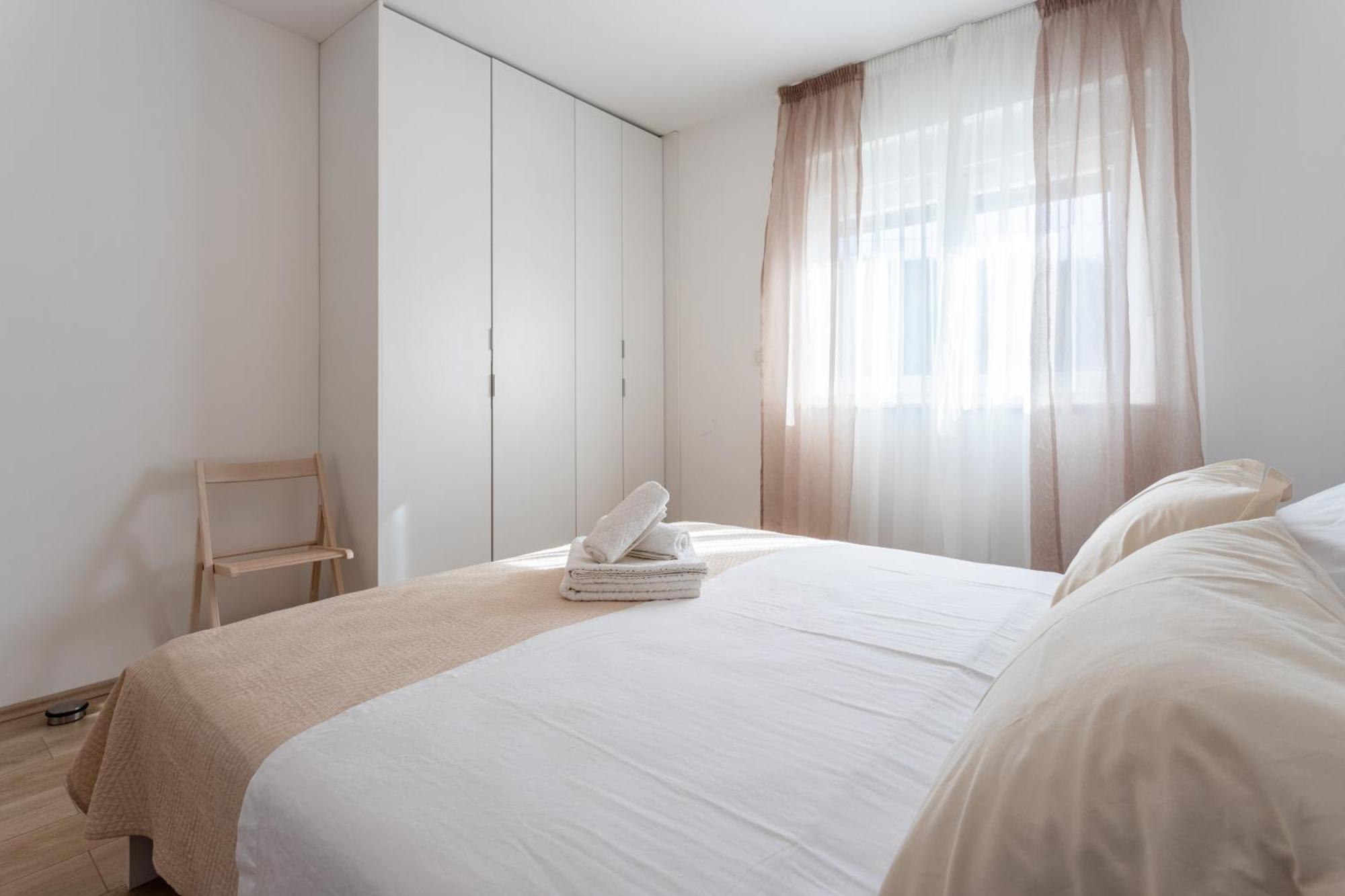 Villa Ana Perfect For Families With Kids And Groups,House With Heated Pool 珀德垂那 外观 照片